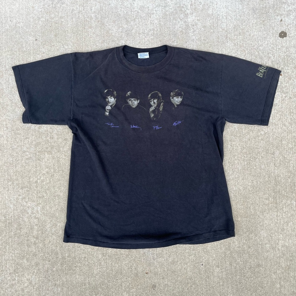 Rare Vintage 1995 The Beatles Band Tee
